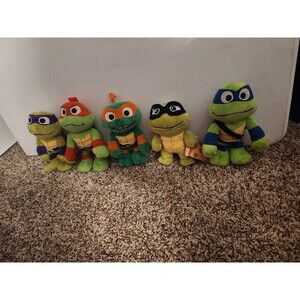 Teenage Mutant Ninja Turtles Mutant Mayhem Lot